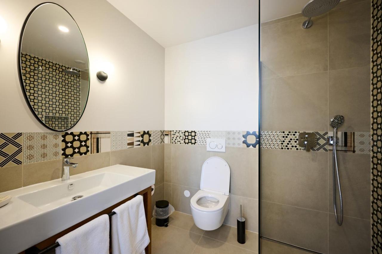 Hisa Ancka, Sencur - 3 Min To The Airport Hotel Екстериор снимка